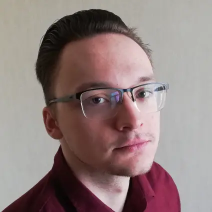 Илья Верхоглядов