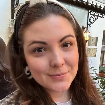 Анна Фихан