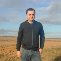 Максим,