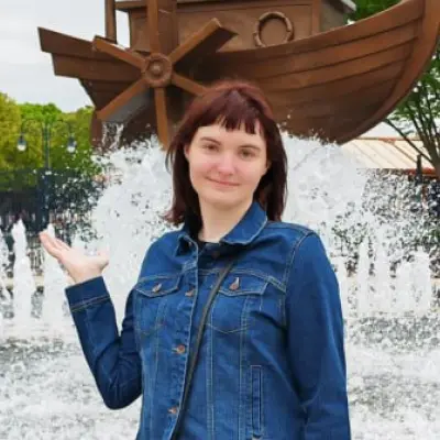 Александра,